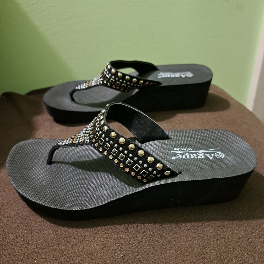 Agape Women's Sandals